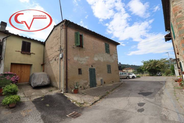Casa Bi - Trifamiliare Torre, Bucine