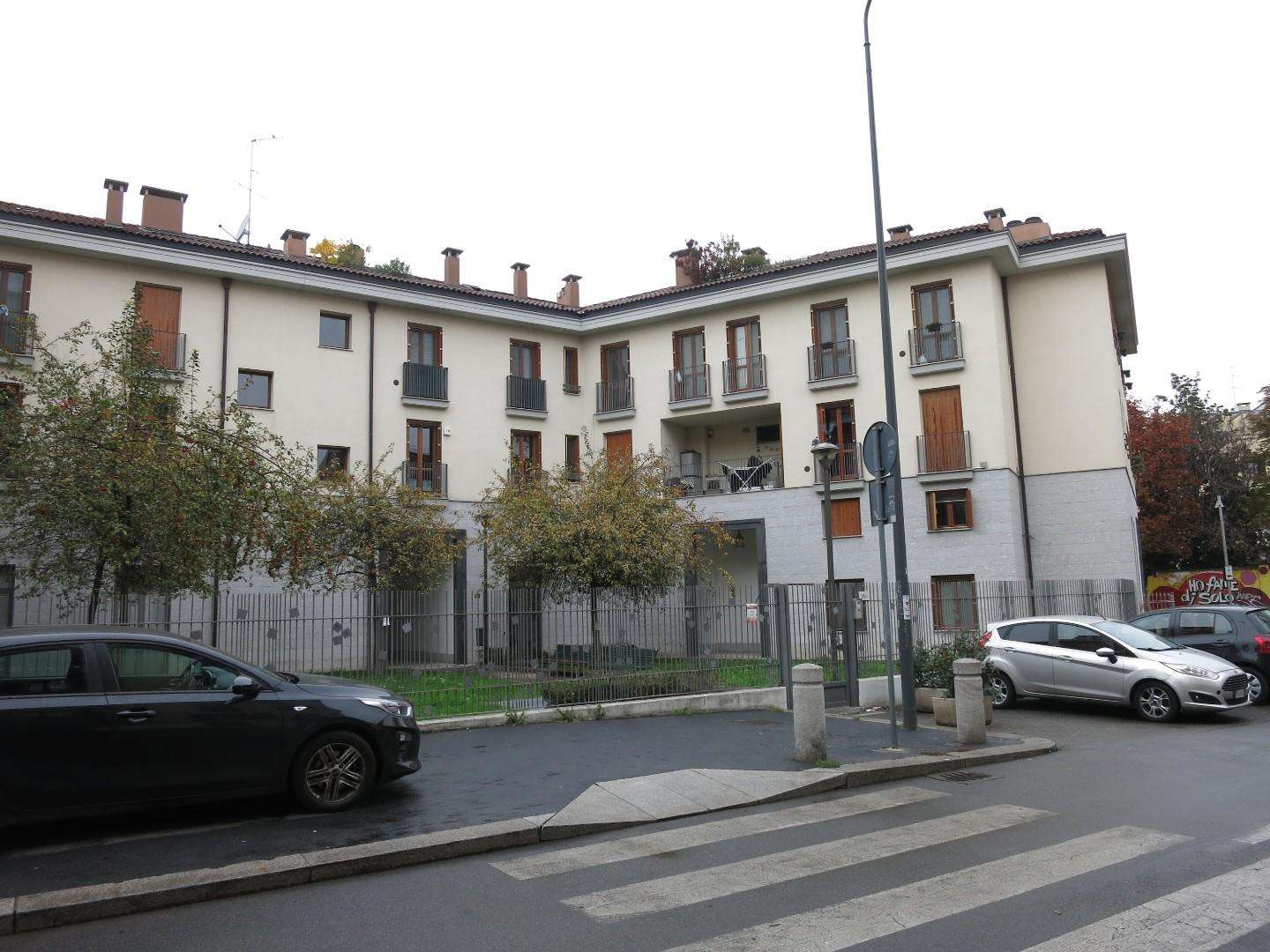 Laboratorio Via Emilio Gola,  16, Milano