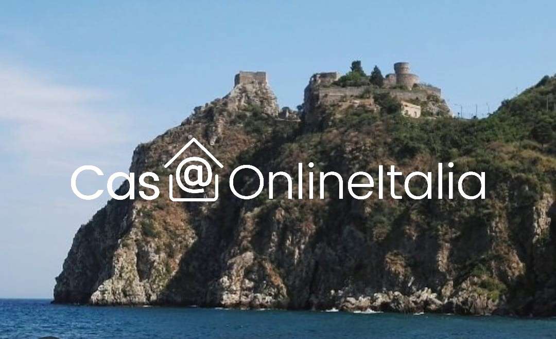 Casale Via Grutta, Forza d'Agrò