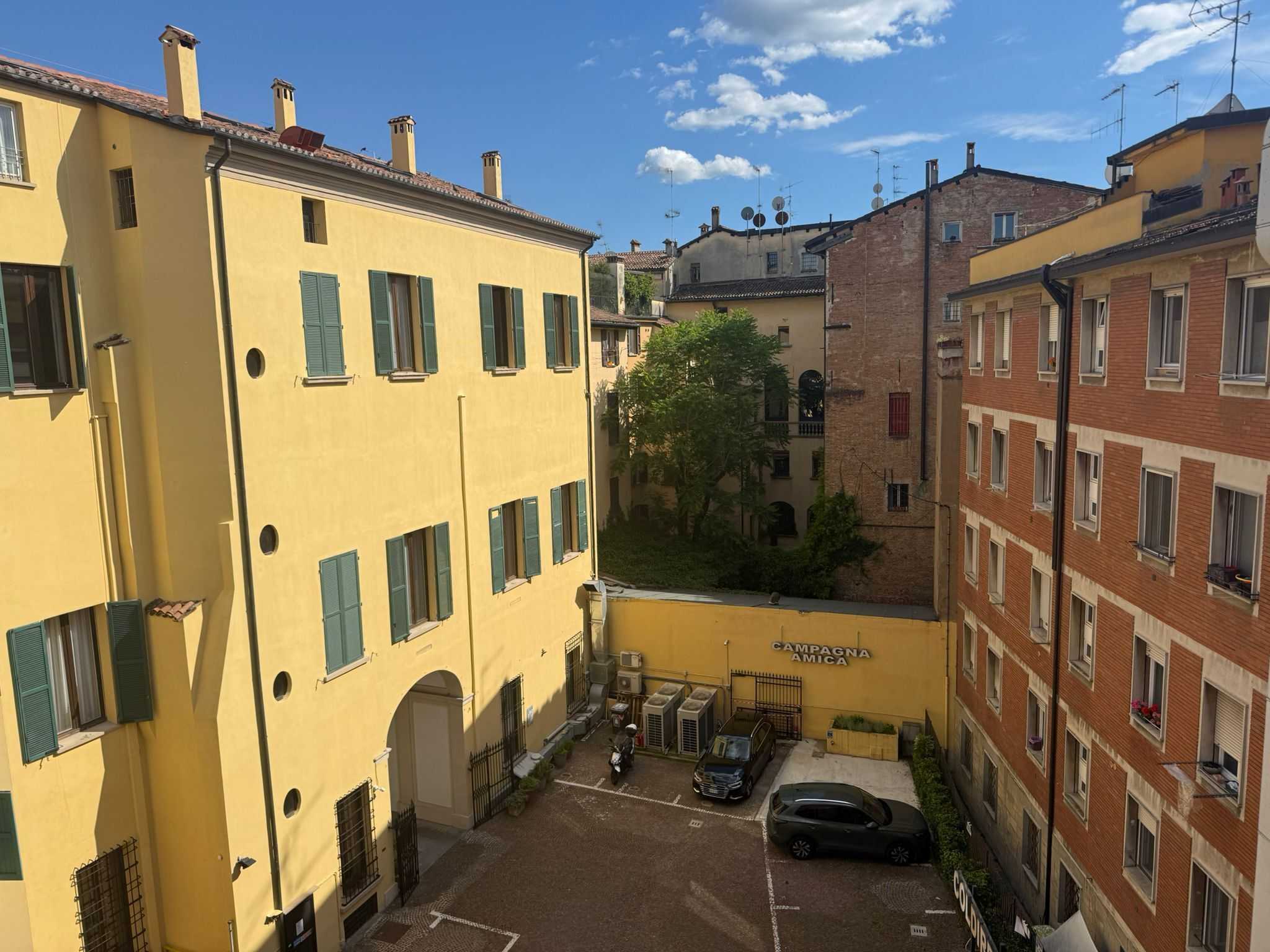 Appartamento Via Avesella, Bologna
