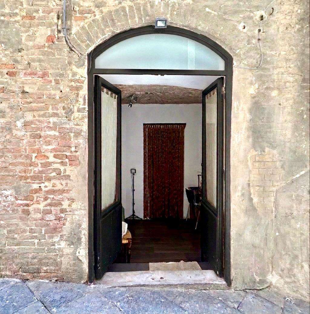 Negozio Via di Salicotto ,  25, Siena