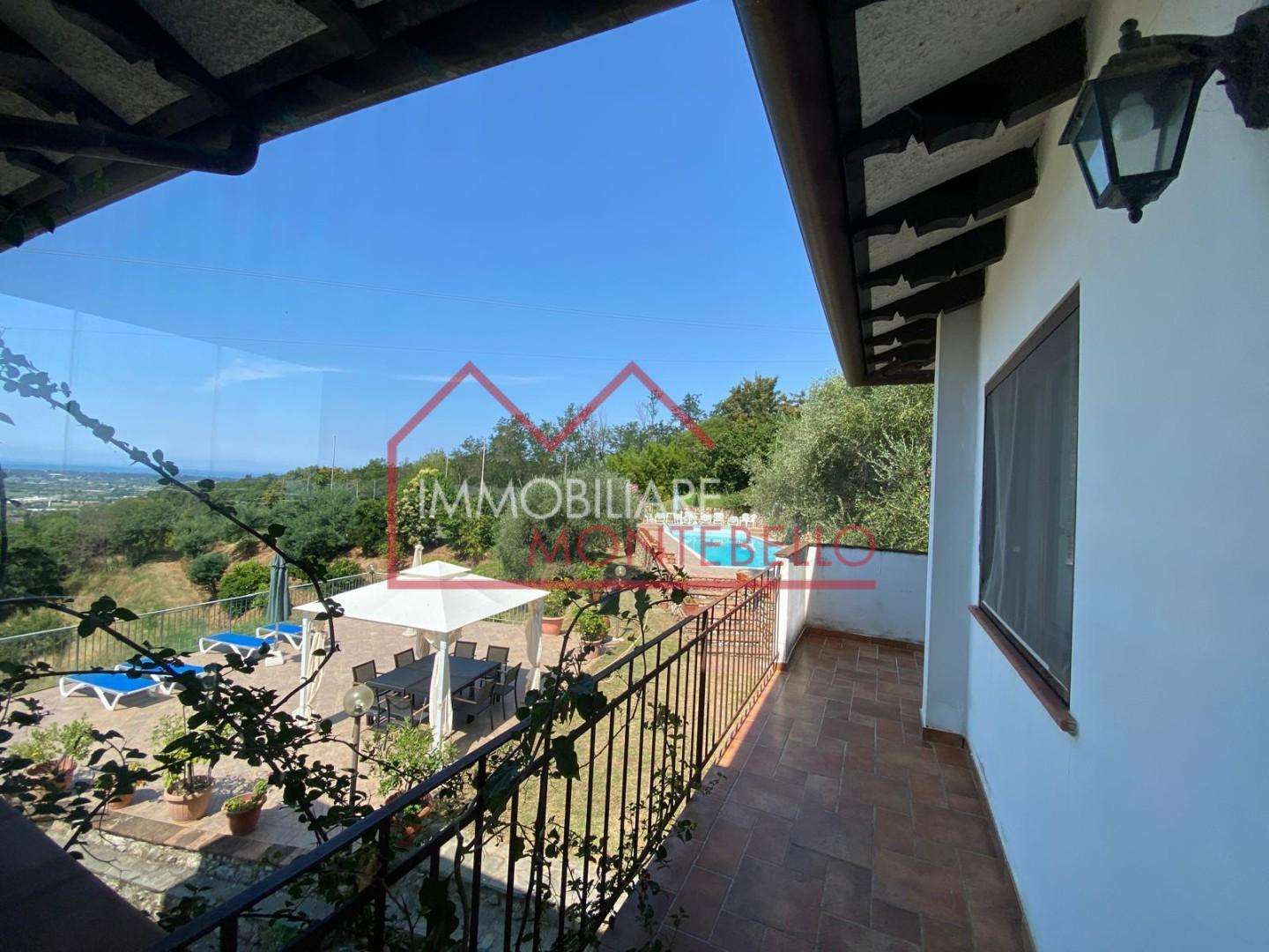 Villa Via Dietro Monte,  55041, Camaiore