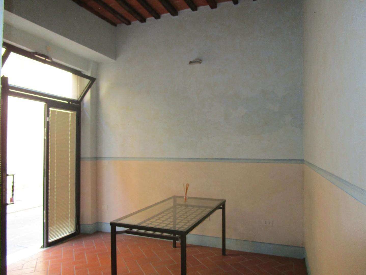 Locale commerciale Corso Giuseppe Mazzini,, Santa Croce sull'Arno