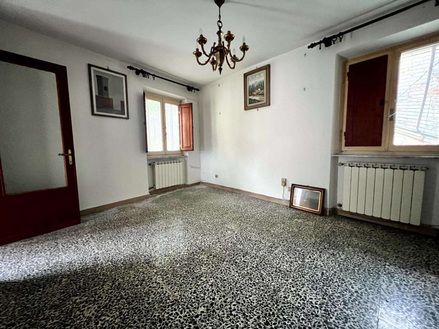 Palazzo - Stabile Vetriano LU,, Pescaglia