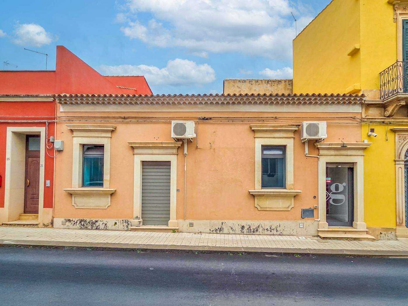Casa indipendente VIA VENEZIA, Avola