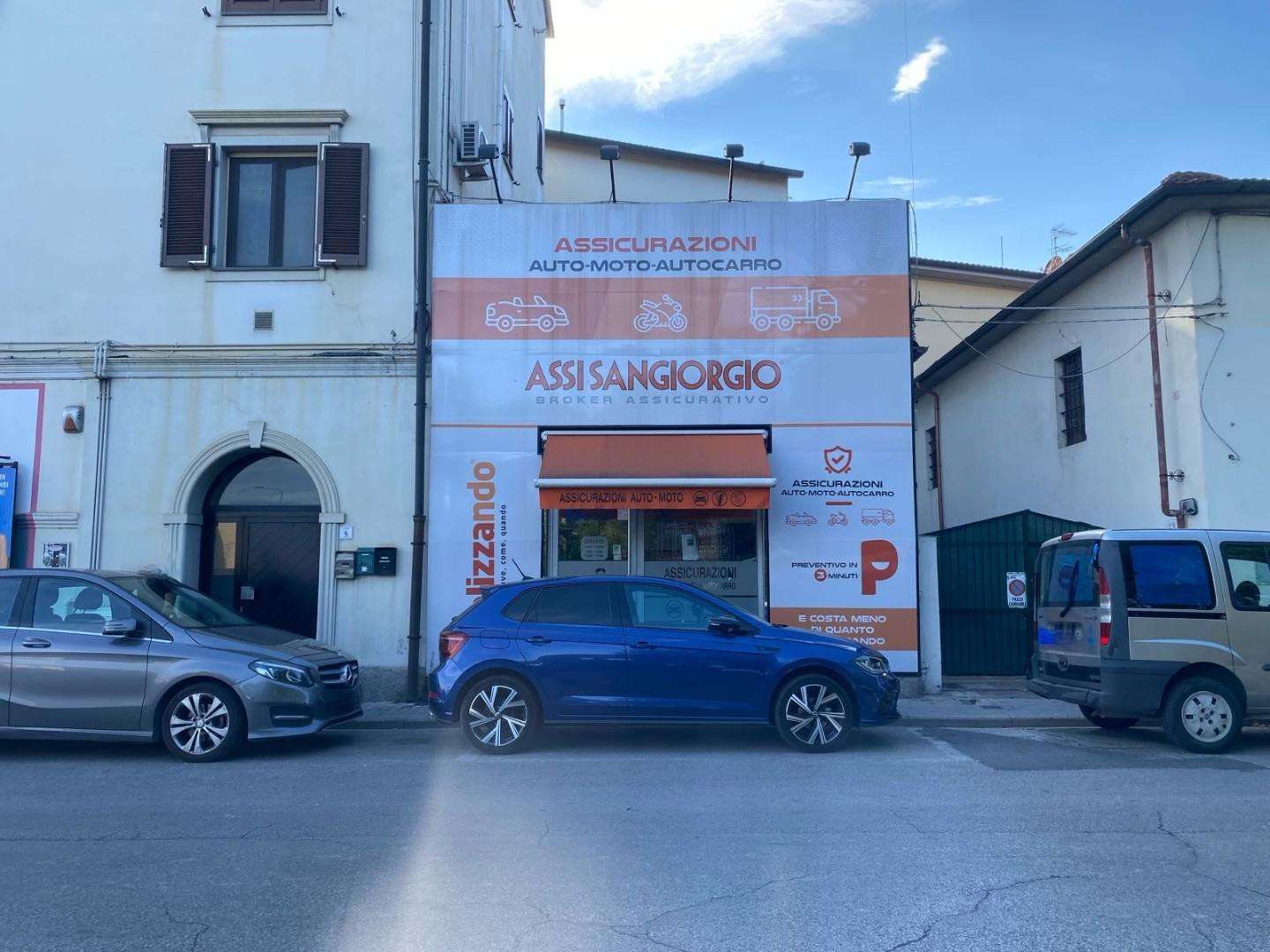 Negozio Via della Botte,  6, Calcinaia