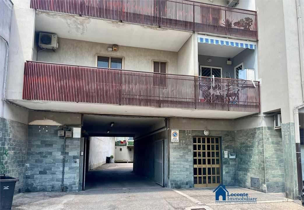 Appartamento VIA SANT'ONOFRIO, Capurso