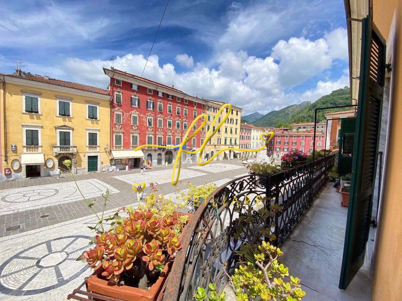 Palazzo - Stabile Via Loris Giorgi,, Carrara