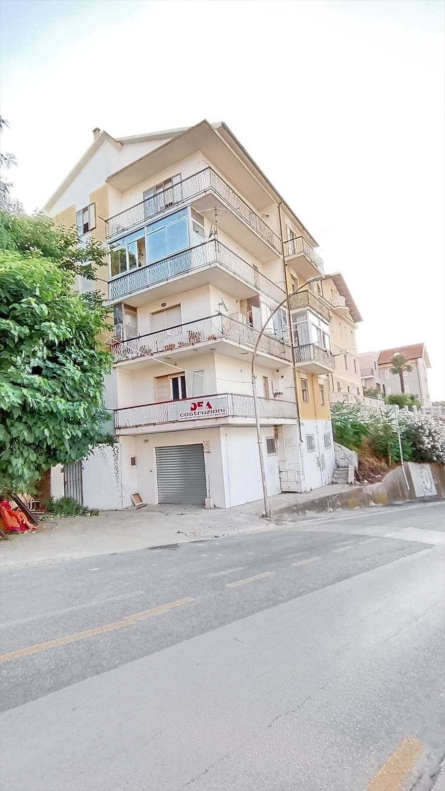Magazzino - Deposito Via dei Marsi, Chieti