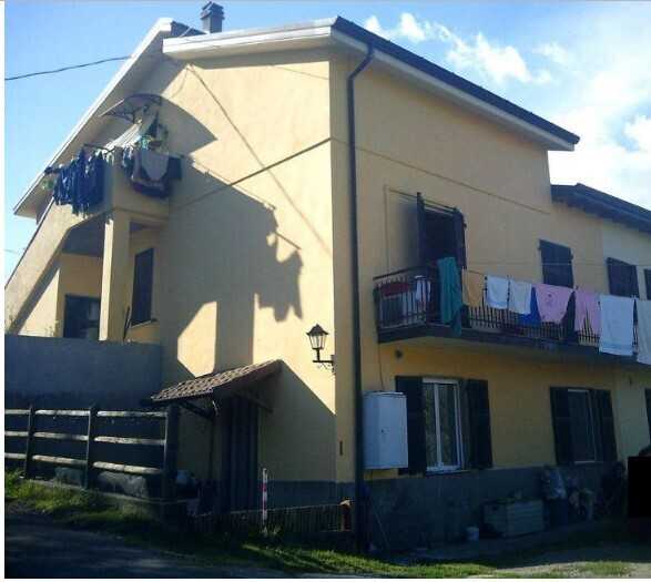 Porzione di casa Via Paolo Boracchia, Beverino
