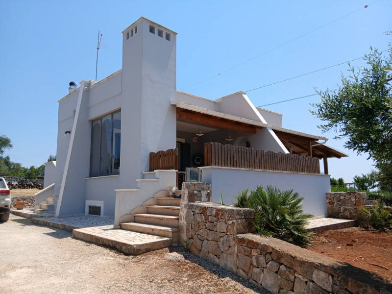 Villa, Ostuni