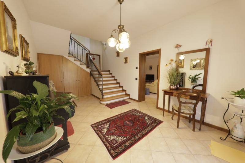 Casa indipendente Rivadolmo, Baone