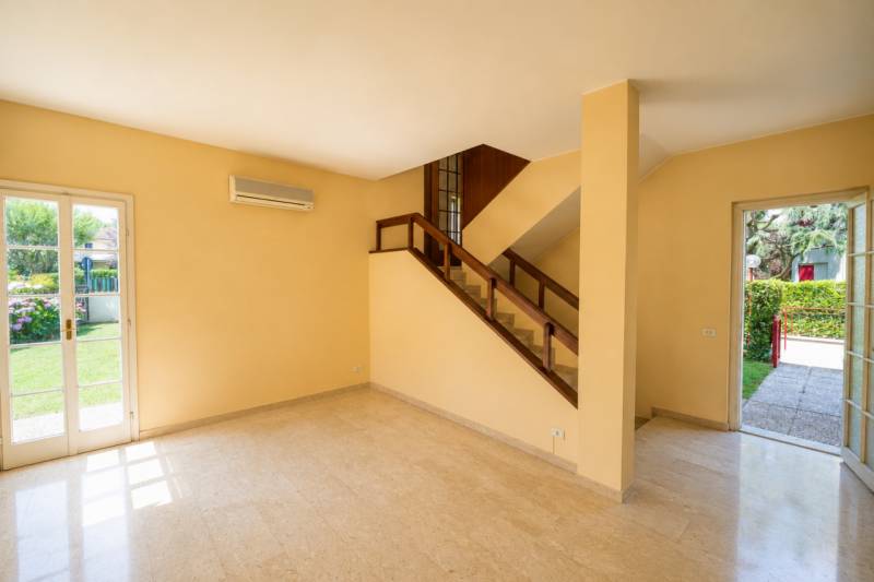 Casa Bi - Trifamiliare Biassono, Biassono