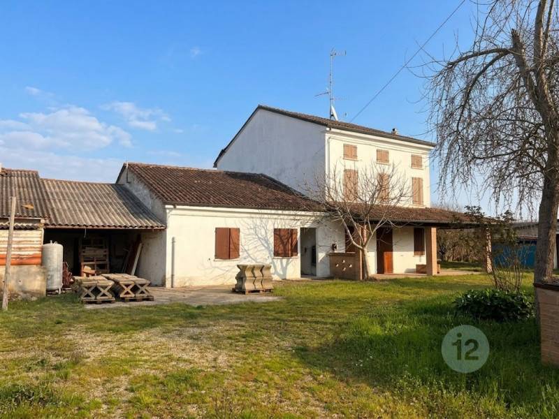 Casa indipendente, Concordia sulla Secchia