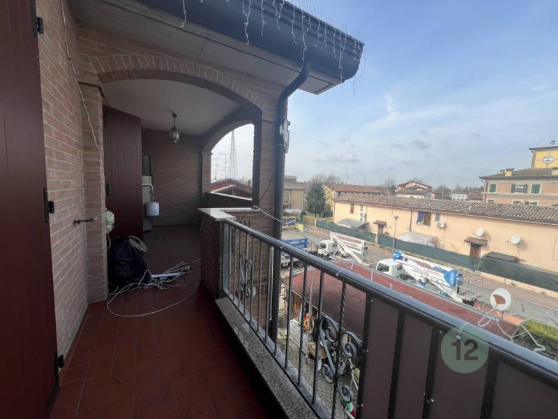 Casa Bi - Trifamiliare, Finale Emilia