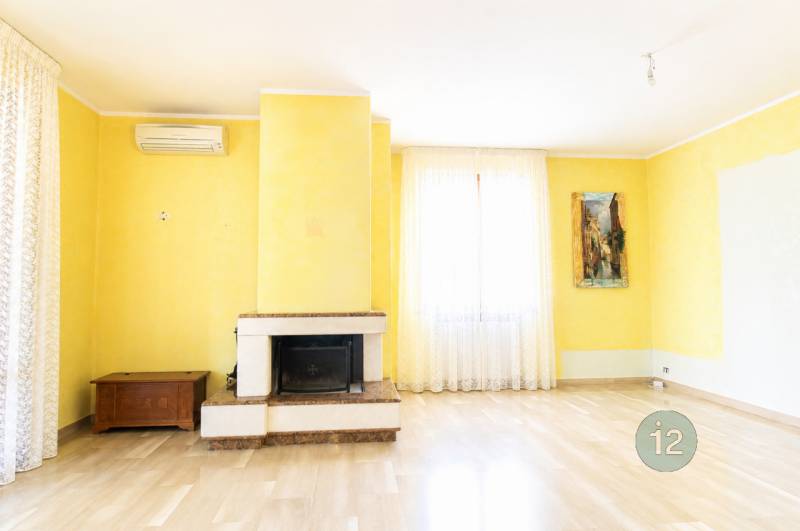 Casa Bi - Trifamiliare San Martino Carano, Mirandola
