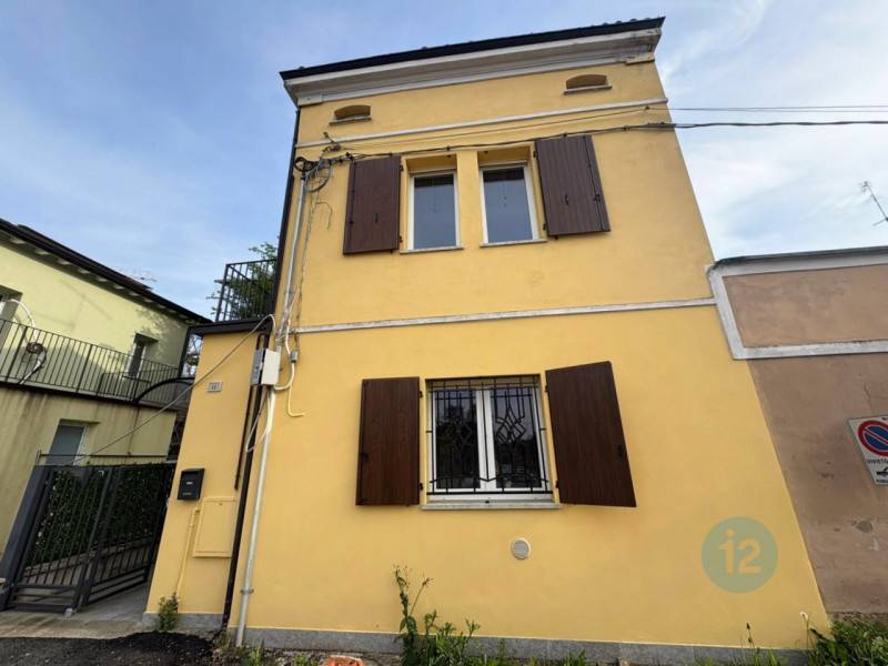 Casa Bi - Trifamiliare, San Felice sul Panaro
