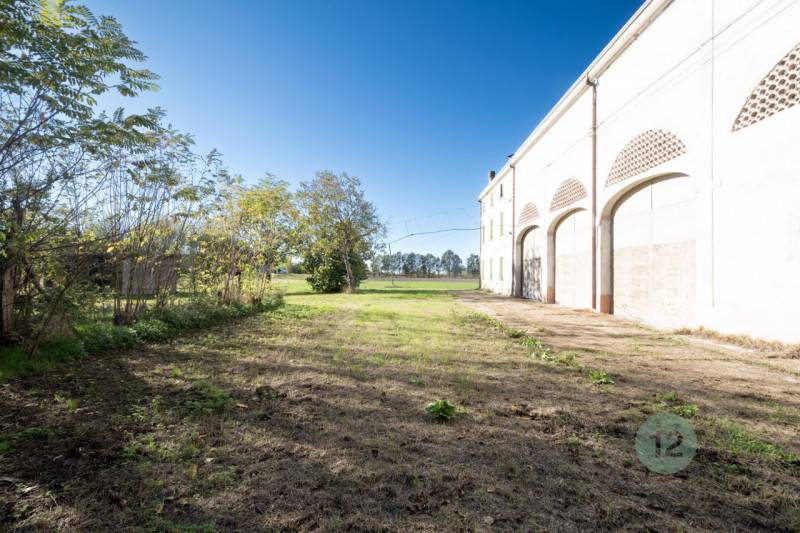 Rustico Novi di Modena, Novi di Modena