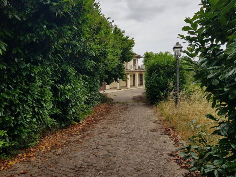 Villa, Campagnano di Roma