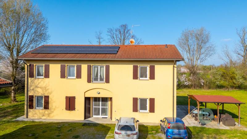 Casa indipendente Migliarina Roma, Carpi