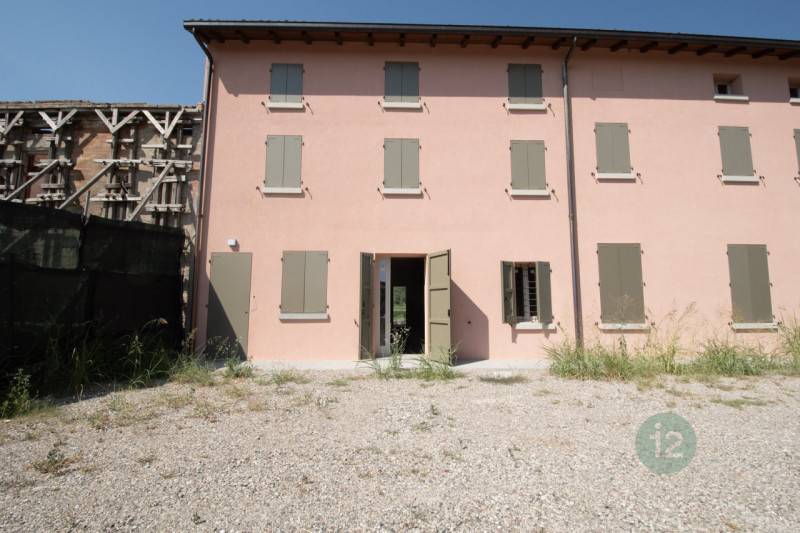 Casa Bi - Trifamiliare Novi di Modena, Novi di Modena