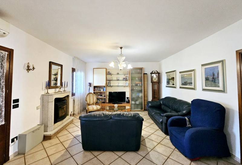 Casa Bi - Trifamiliare Ponso, Ponso
