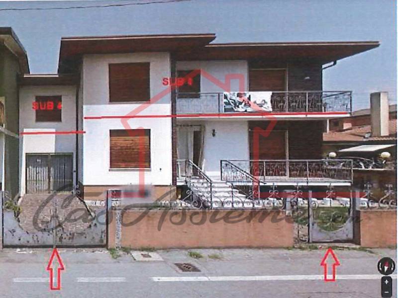 Casa indipendente, Tombolo