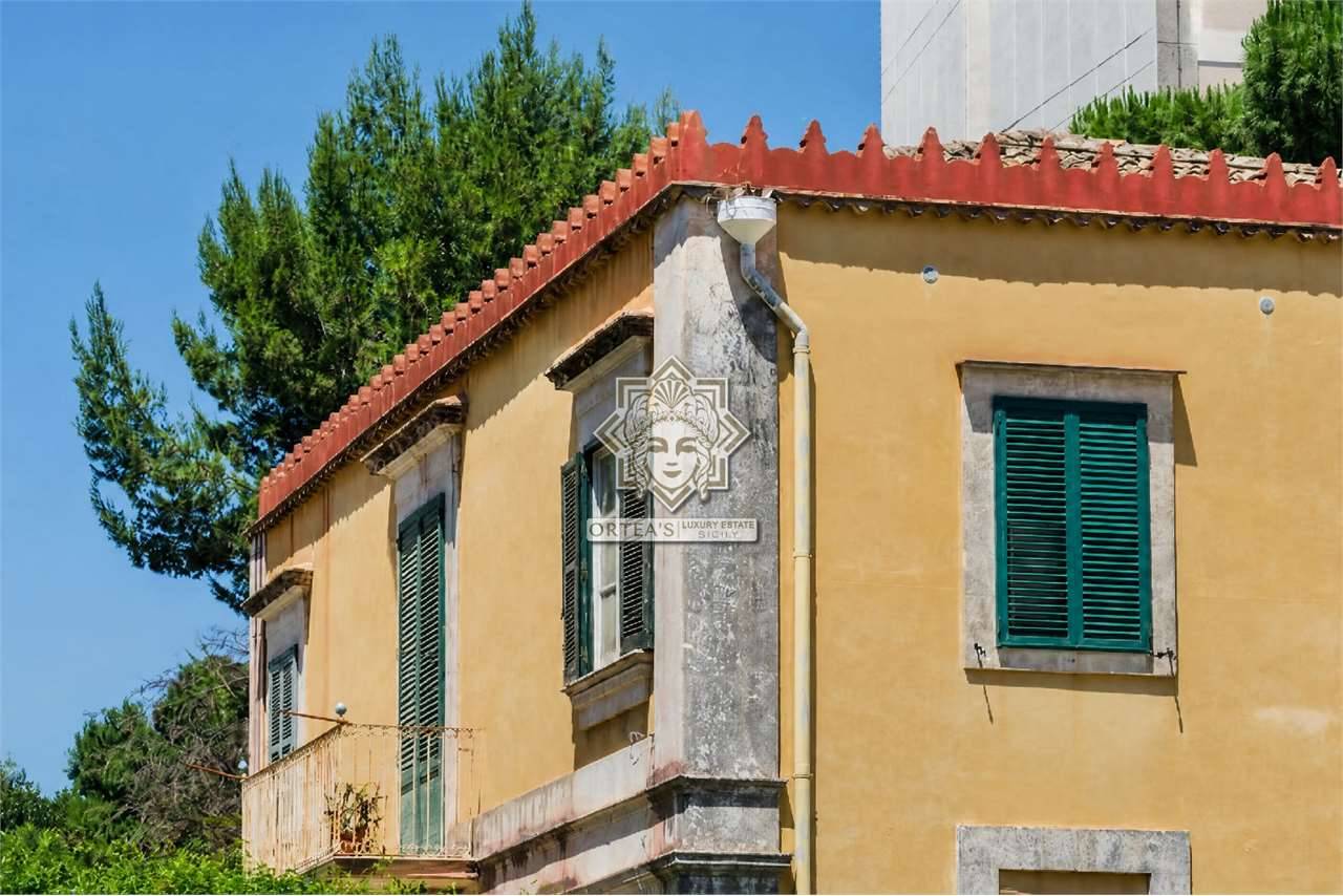 Villa San Giovanni, Siracusa