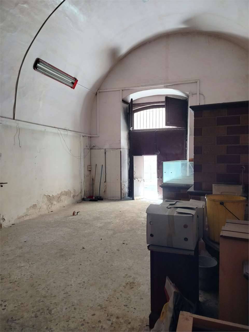 Magazzino - Deposito Centro Corso Vittorio Emanuele, Bitonto