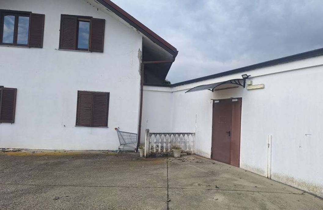 Hotel, Frossasco