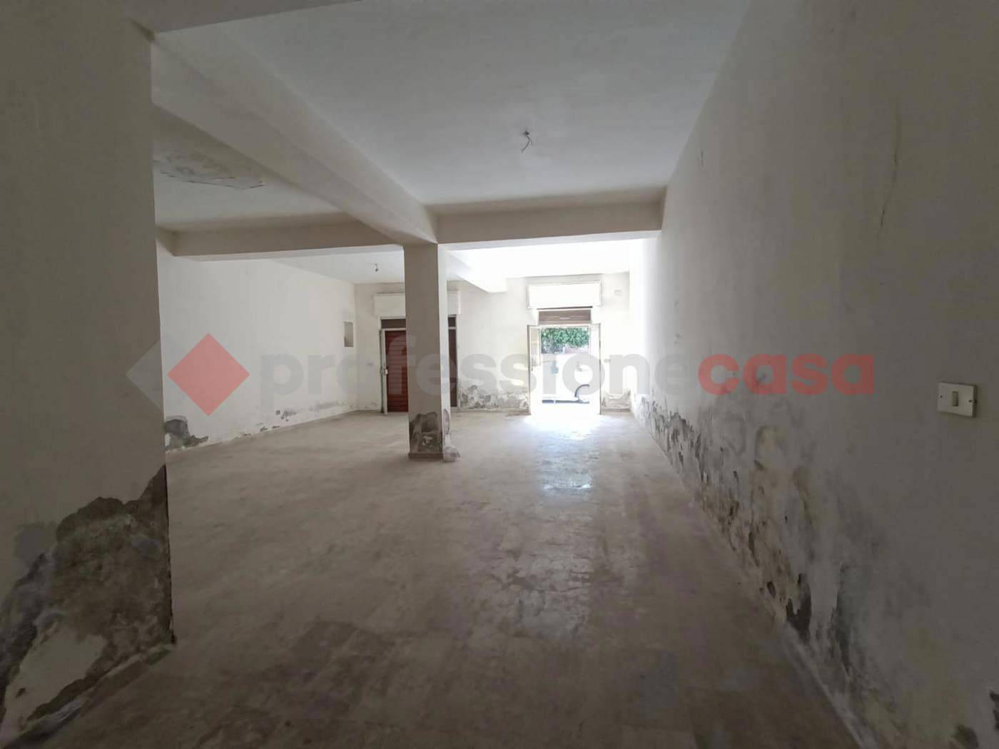 Magazzino - Deposito, Reggio di Calabria