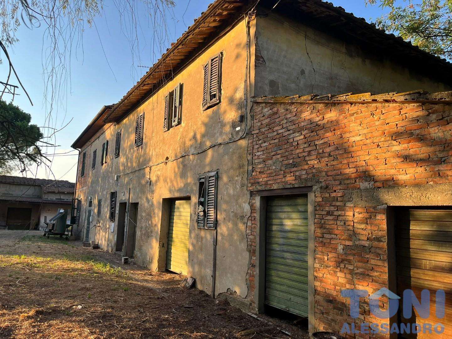 Casale Strada Provinciale  Montalbano, 10, Vinci