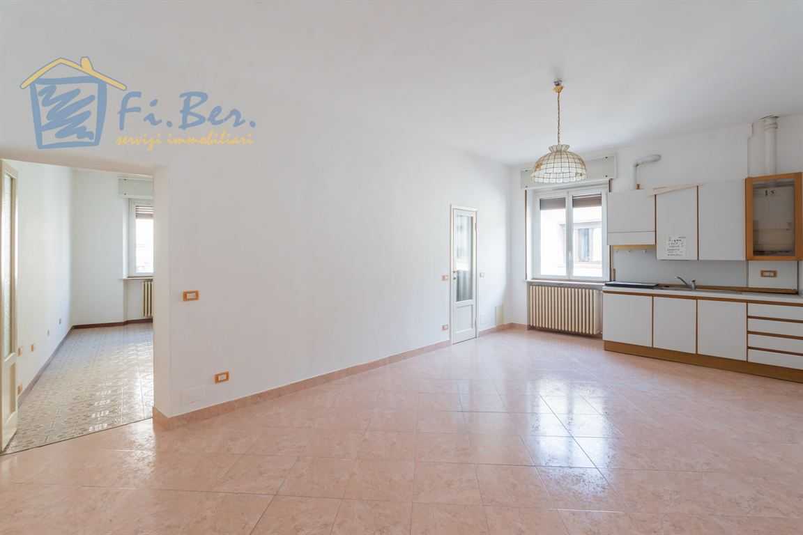 Appartamento Via XXV Aprile, Cernusco sul Naviglio