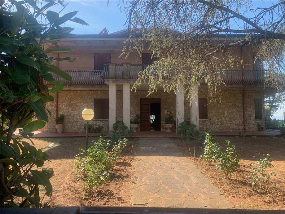 Villa Via Belvedere, 12, Gualdo Cattaneo