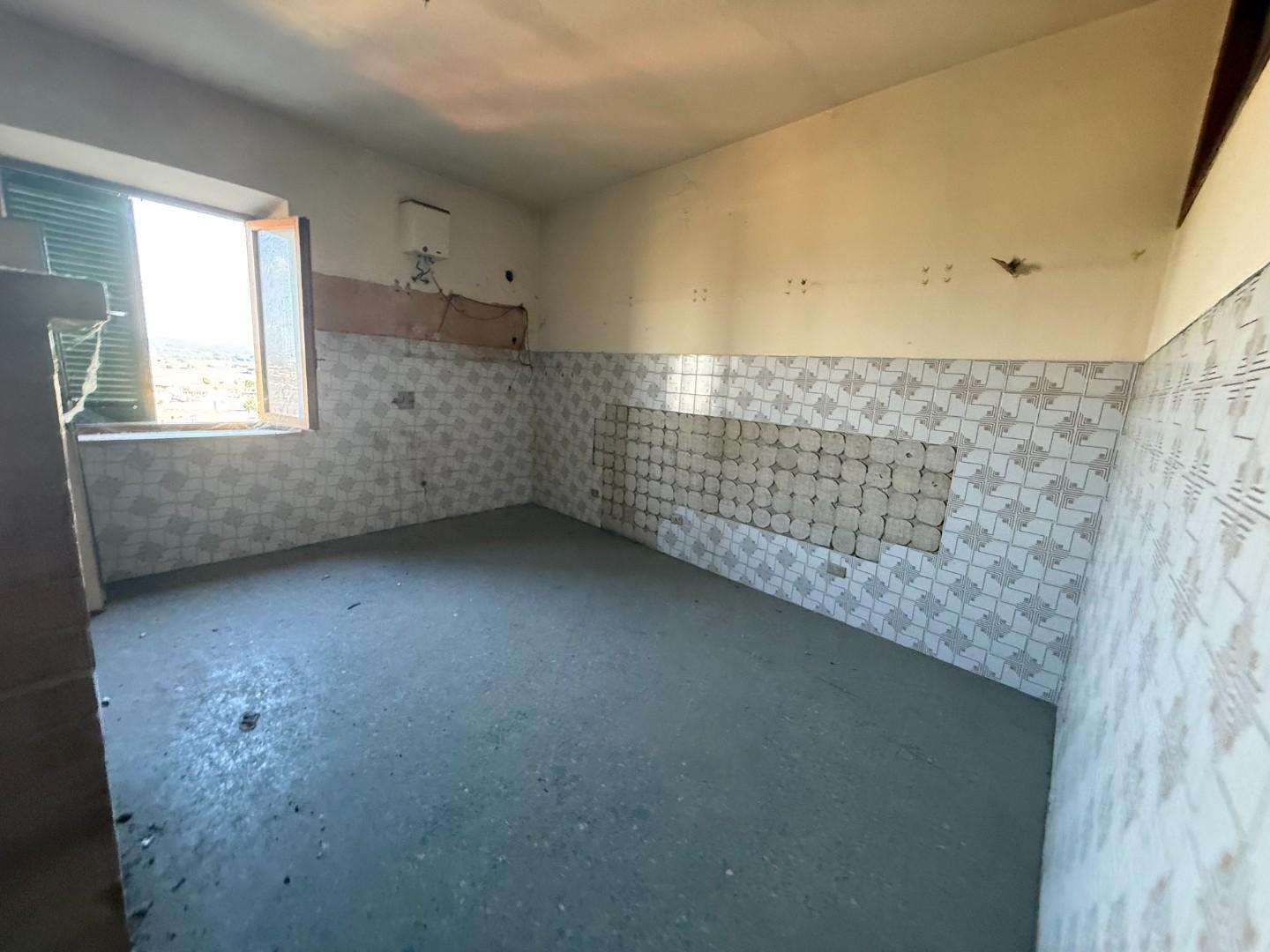 Porzione di casa Capannoli, Santa Maria a Monte