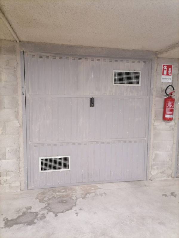 Box - Garage - Posto Auto, Firenze