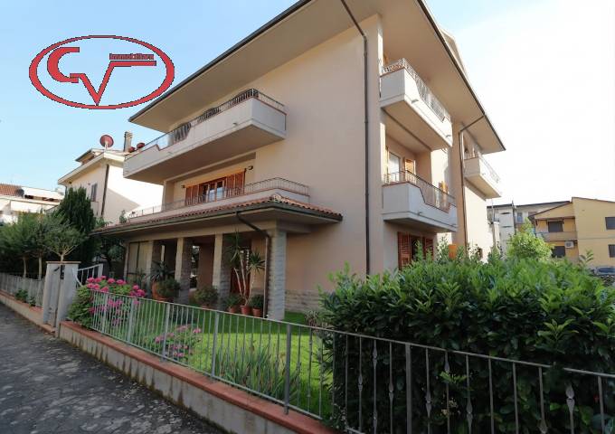 Villa Montevarchi, Montevarchi