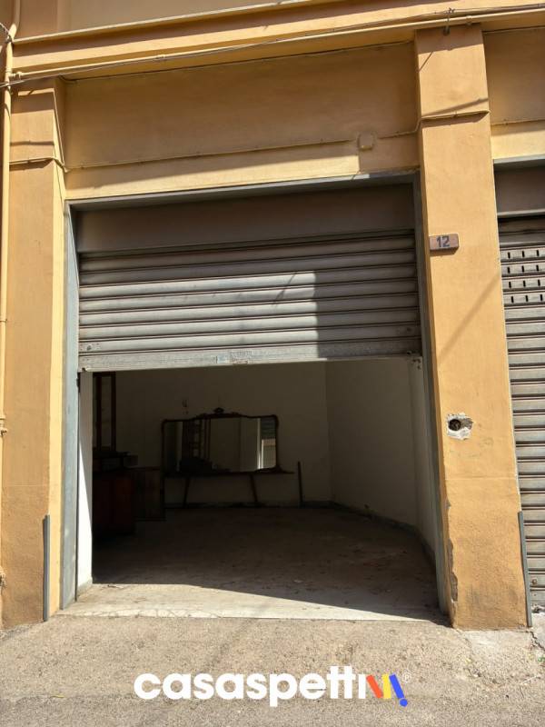 Box - Garage - Posto Auto Battipaglia - Centro, Battipaglia