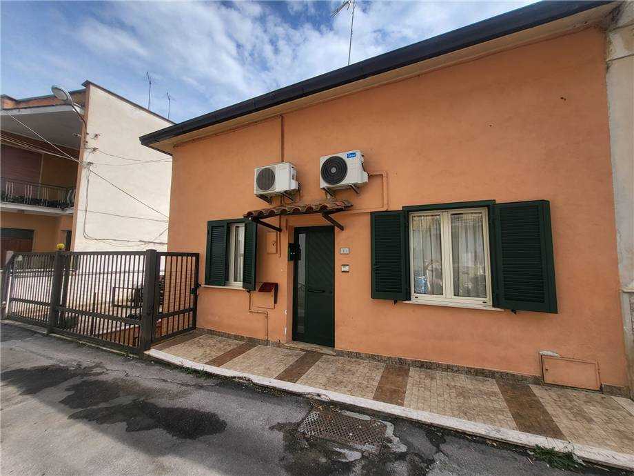 Villa Via Canalello, 14, Pontecorvo