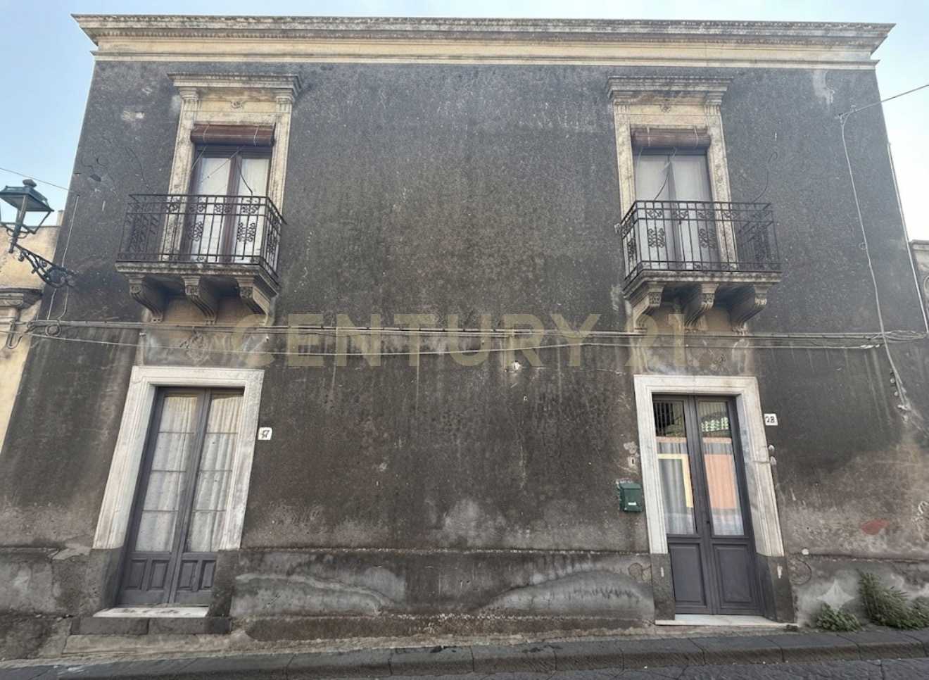 Casa indipendente Via Umberto I, Viagrande