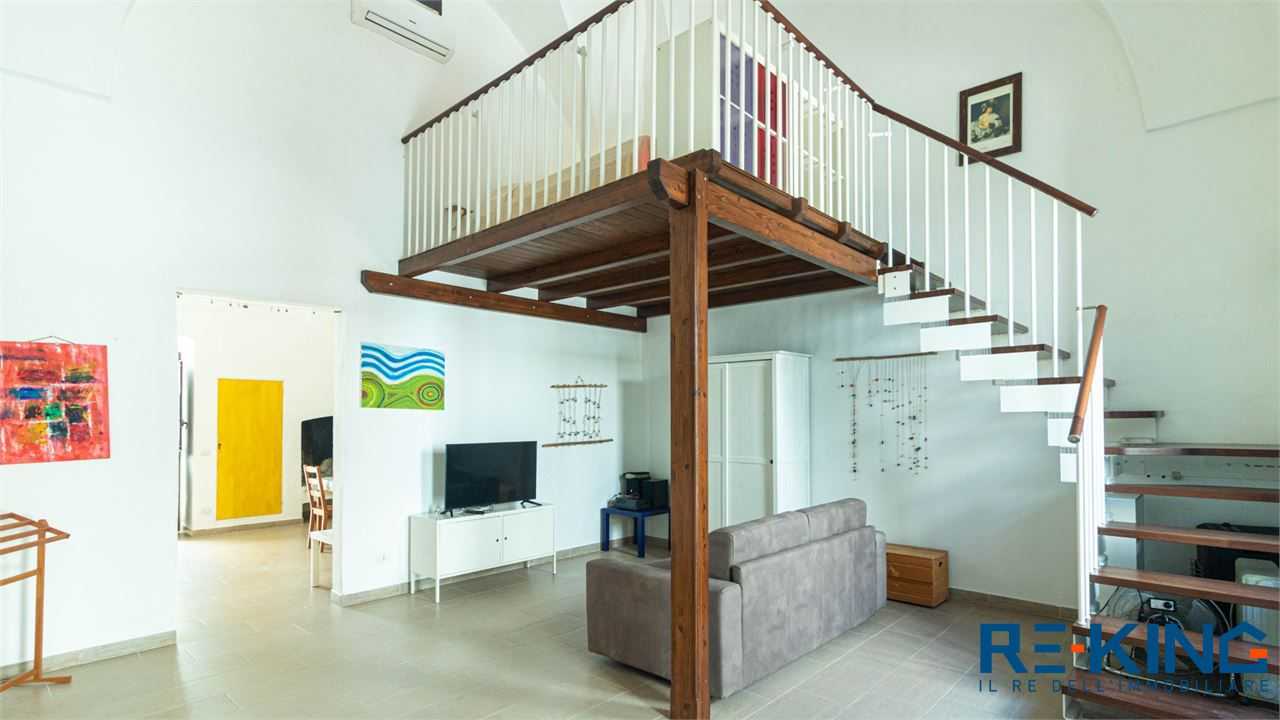 Casa indipendente Via V. Veneto, Racale