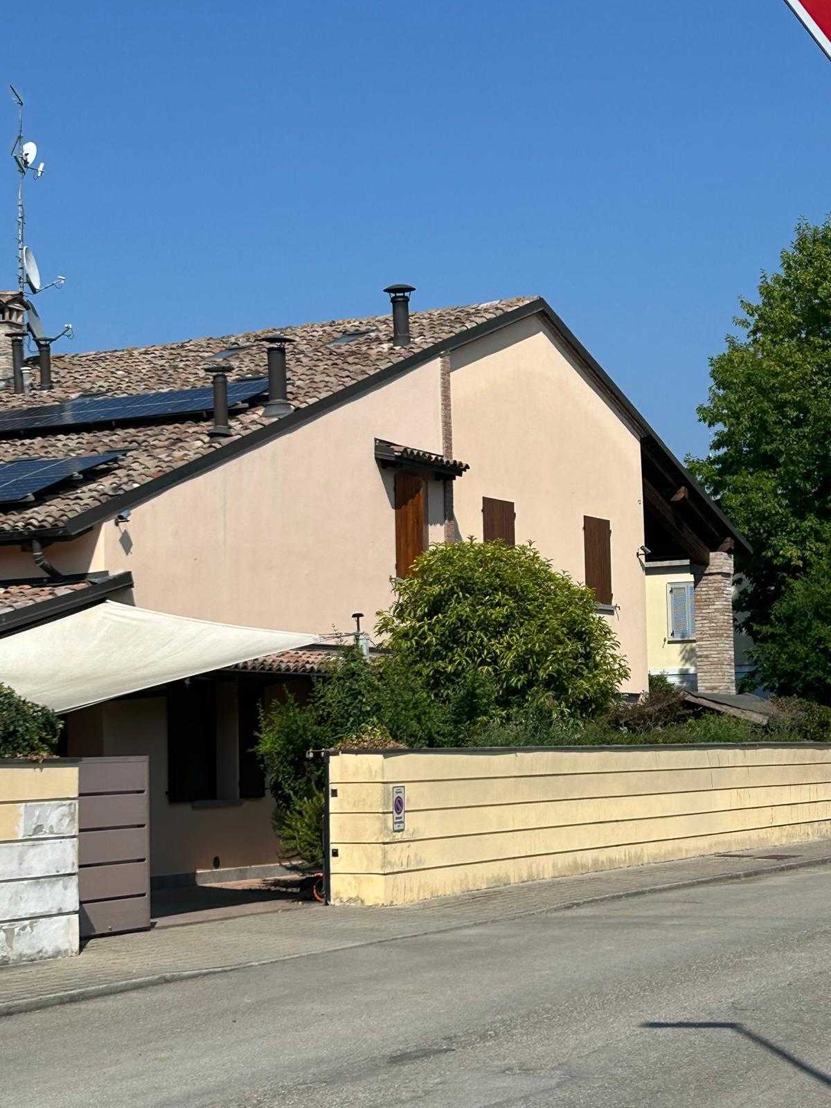 Porzione di casa Via Augusto Franzoj, Parma