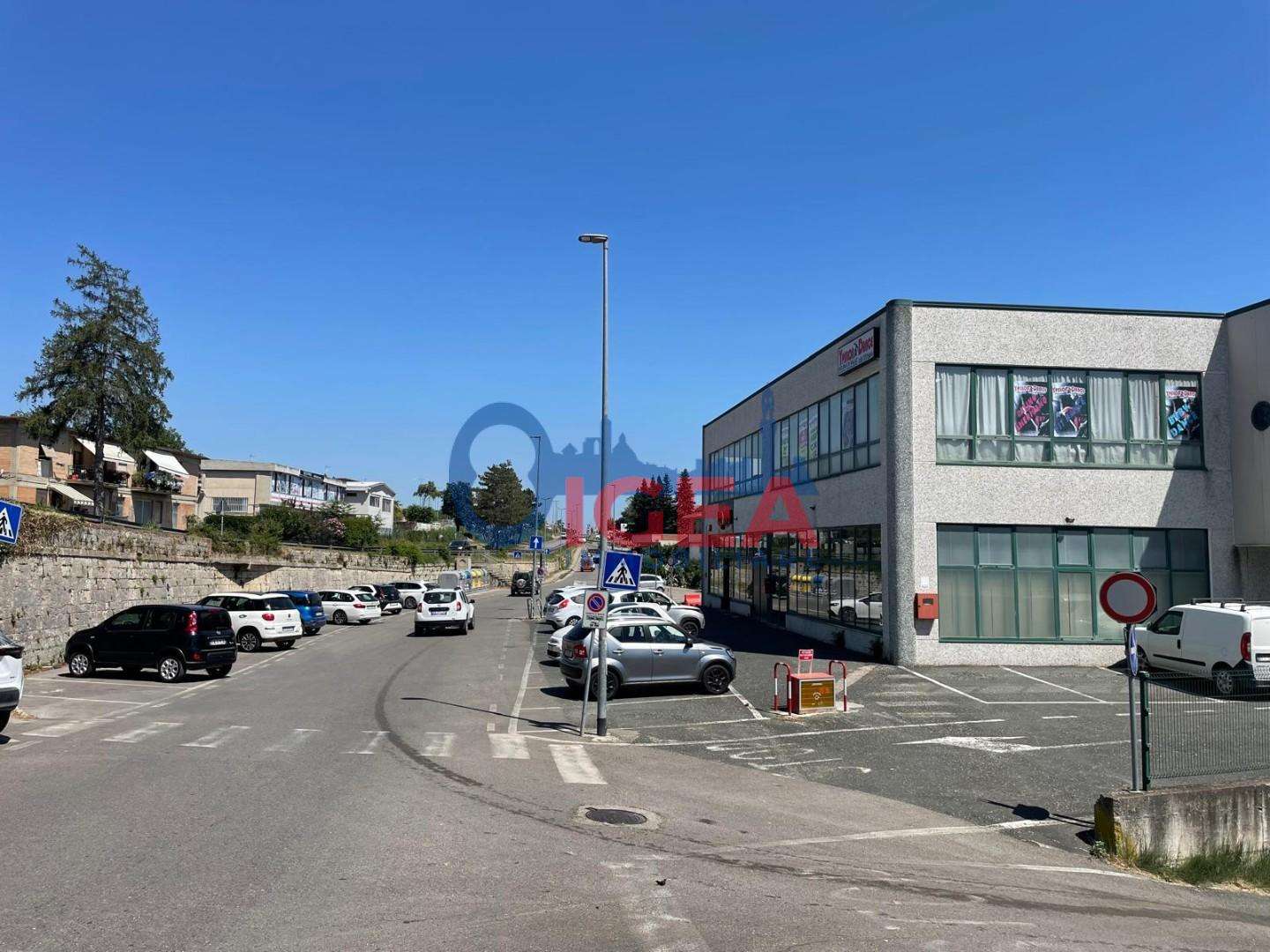 Magazzino - Deposito Viale dei Mille,  83, Colle di Val d'Elsa