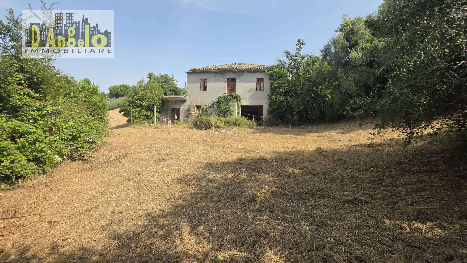 Casa indipendente Via Carlo Alberto dalla Chiesasnc, Offida