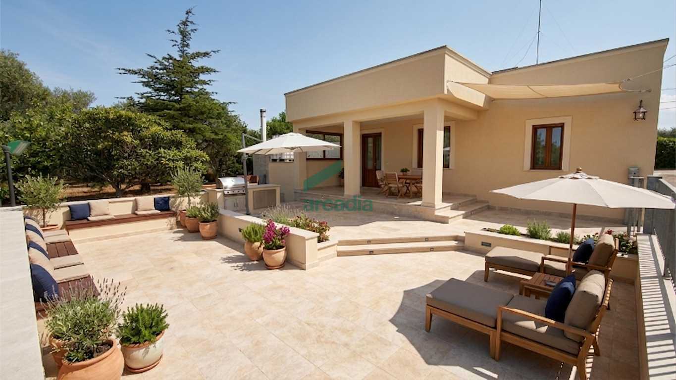 Casa indipendente KM 42, Locorotondo