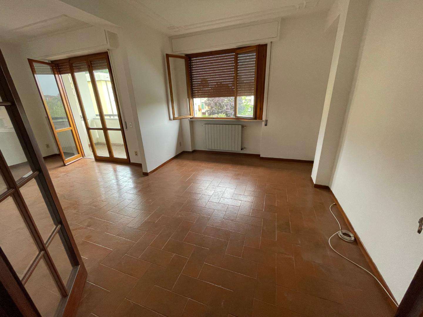 Appartamento Via Don Lazzeri,  55100, Lucca