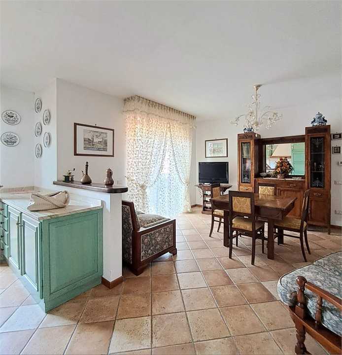 Appartamento via Sarzanese sud, Massarosa
