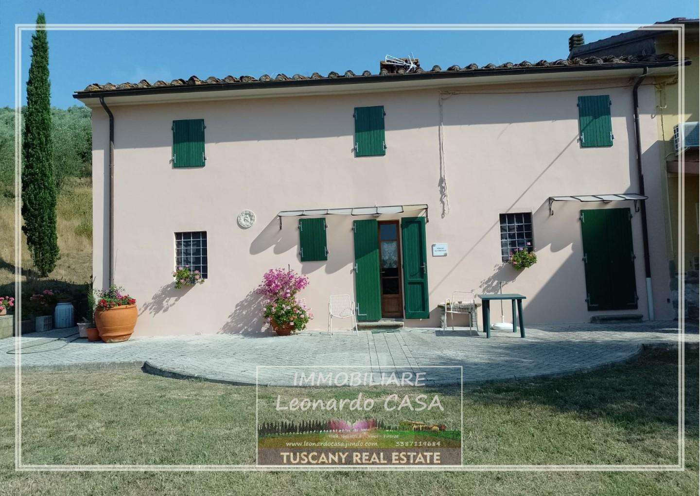 Casale Piazza Castello,  51036, Larciano