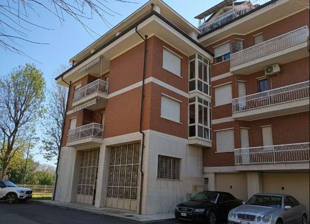 Appartamento Via Corio,  19, Ciriè