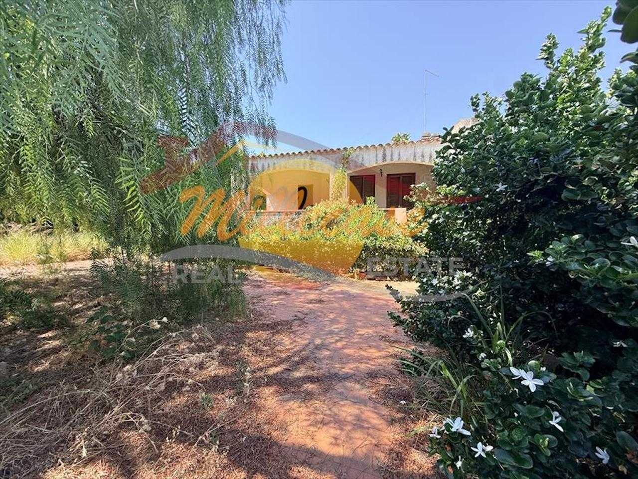 Casa indipendente Via Tersicore, Siracusa